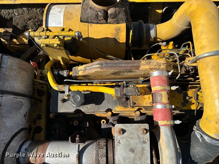 image for item EJ0456 1999 Komatsu  PC300LC-6 excavator