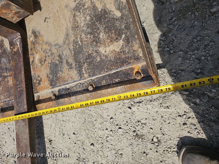 image for item EJ6216 2014 Case TV380 tracked skid steer loader