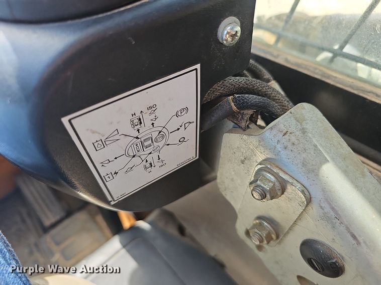 image for item EJ6216 2014 Case TV380 tracked skid steer loader