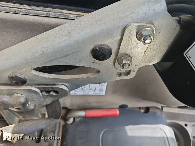 image for item EJ6216 2014 Case TV380 tracked skid steer loader