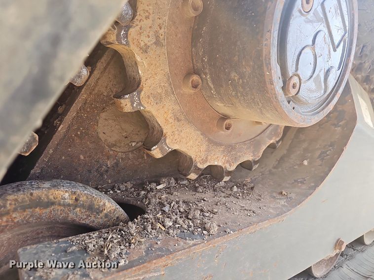 image for item EJ6216 2014 Case TV380 tracked skid steer loader