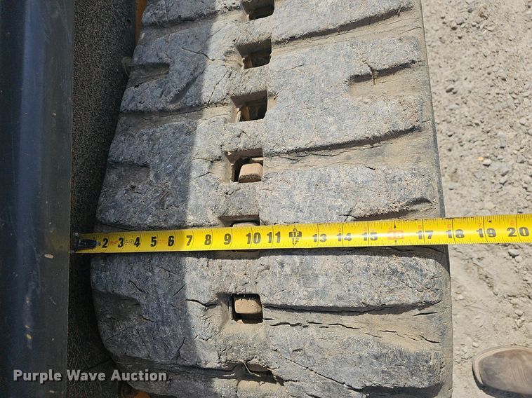 image for item EJ6216 2014 Case TV380 tracked skid steer loader