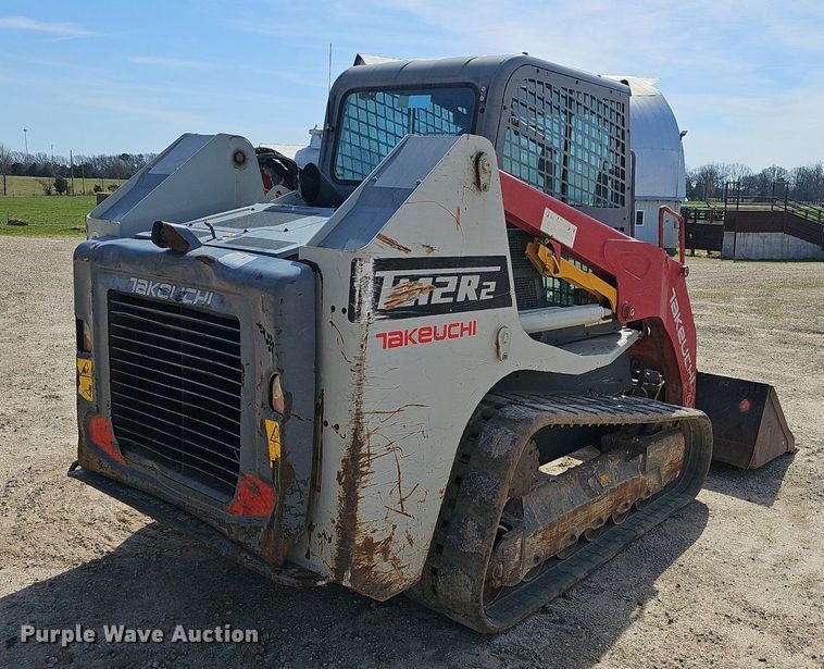 image for item EJ6217 2017 Takeuchi TL12R2 tracked skid steer loader