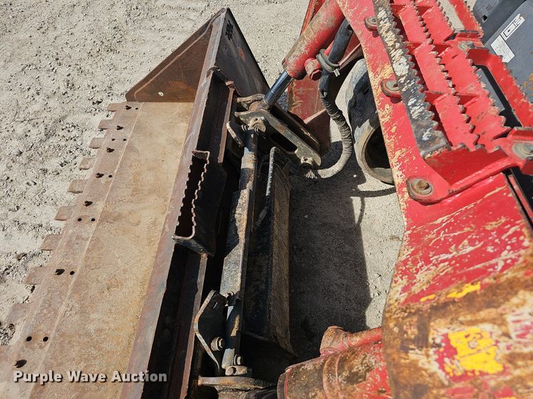 image for item EJ6217 2017 Takeuchi TL12R2 tracked skid steer loader