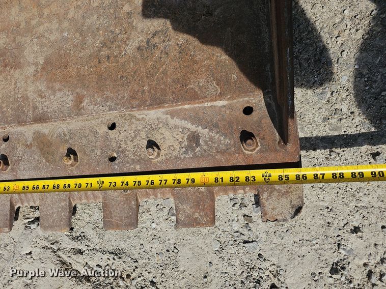 image for item EJ6217 2017 Takeuchi TL12R2 tracked skid steer loader