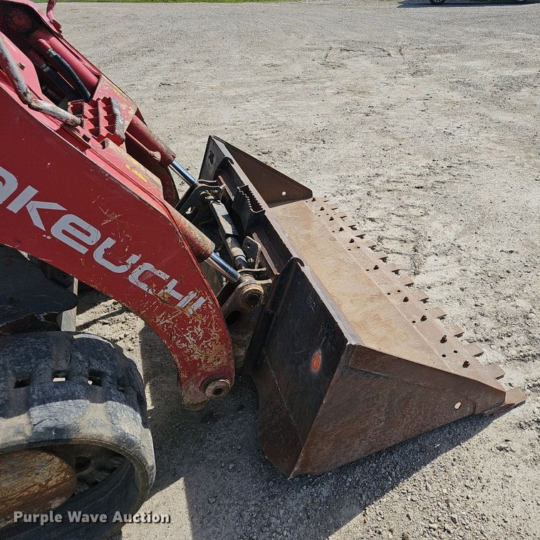 image for item EJ6217 2017 Takeuchi TL12R2 tracked skid steer loader