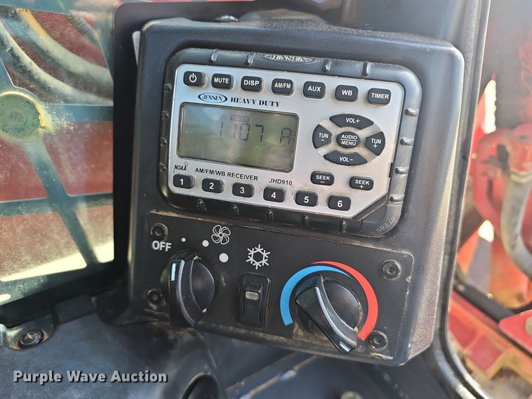 image for item EJ6217 2017 Takeuchi TL12R2 tracked skid steer loader