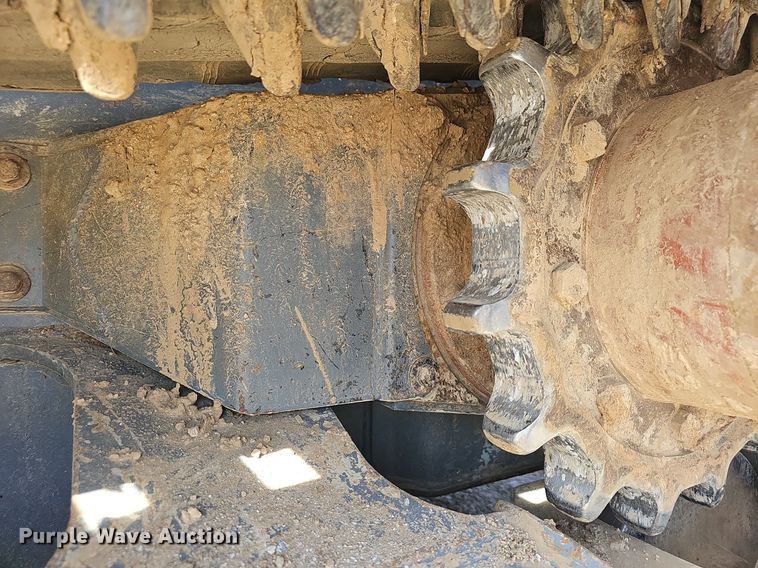 image for item EJ6217 2017 Takeuchi TL12R2 tracked skid steer loader