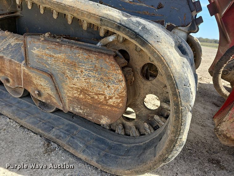 image for item EJ6217 2017 Takeuchi TL12R2 tracked skid steer loader