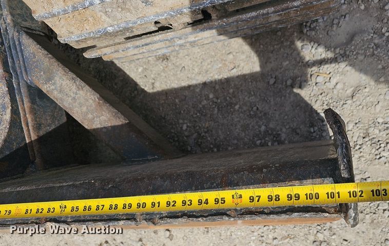 image for item EJ6219 2019 Kobelco  SK140SRLC-5 excavator