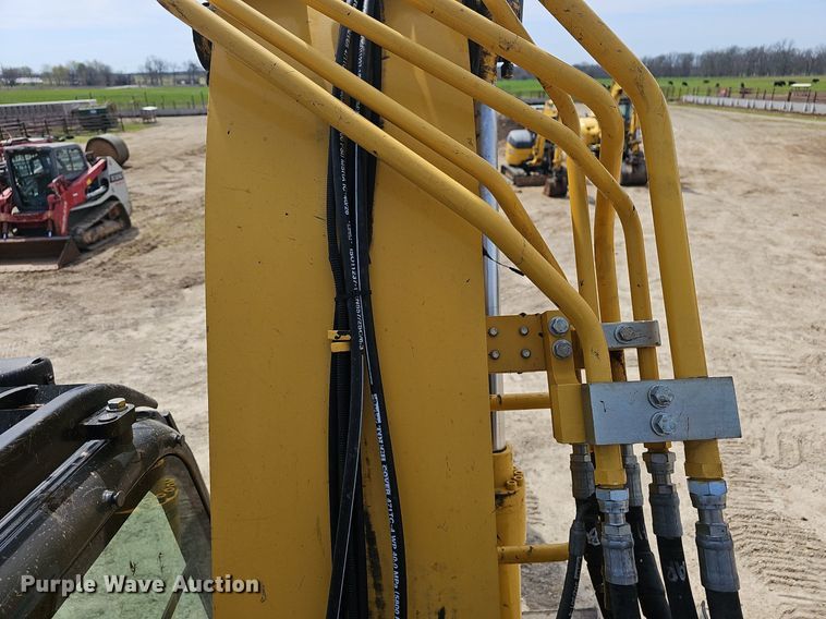 image for item EJ6219 2019 Kobelco  SK140SRLC-5 excavator