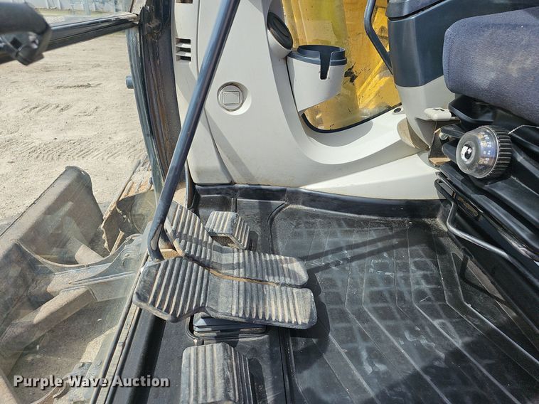 image for item EJ6219 2019 Kobelco  SK140SRLC-5 excavator