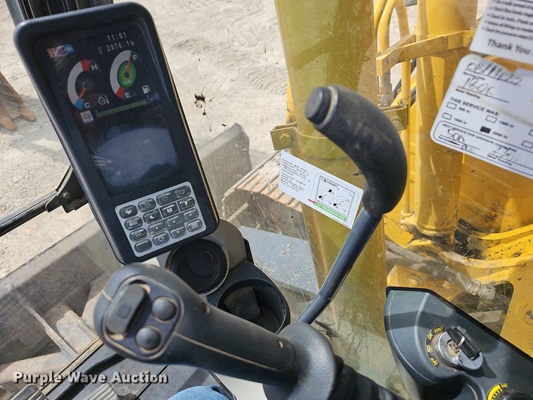 image for item EJ6219 2019 Kobelco  SK140SRLC-5 excavator