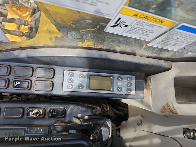 image for item EJ6219 2019 Kobelco  SK140SRLC-5 excavator