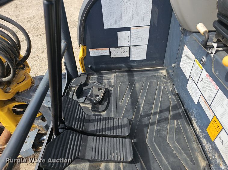 image for item EJ6220 2019 Kobelco  SK55SRX-6E mini excavator