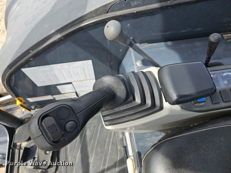 image for item EJ6220 2019 Kobelco  SK55SRX-6E mini excavator