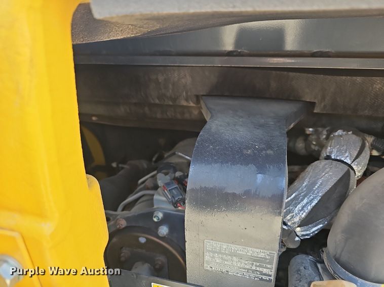 image for item EJ6220 2019 Kobelco  SK55SRX-6E mini excavator