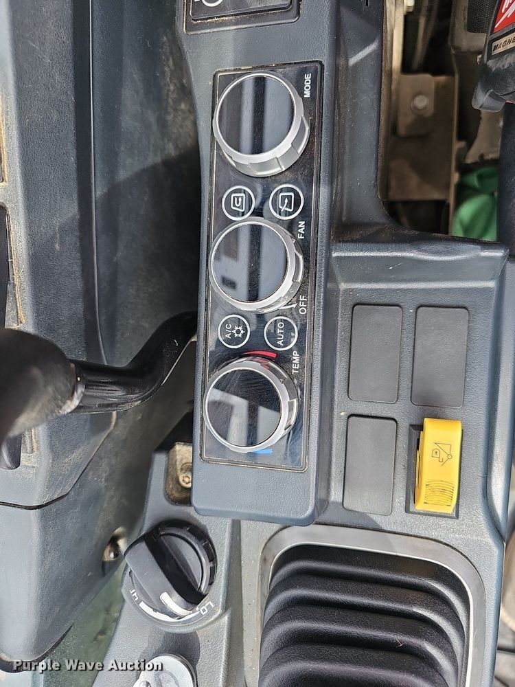 image for item EJ6221 2020 Kobelco  SK85CS-7 excavator