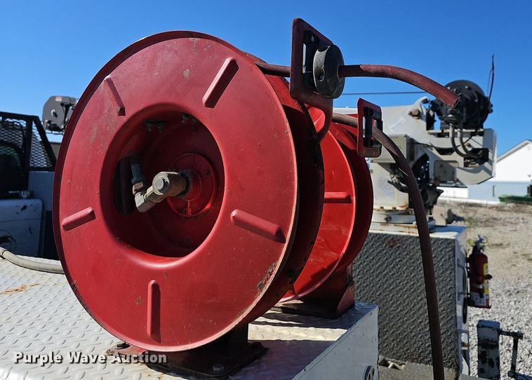 image for item EJ6255 2006 Chevrolet C4500 utility / service truck