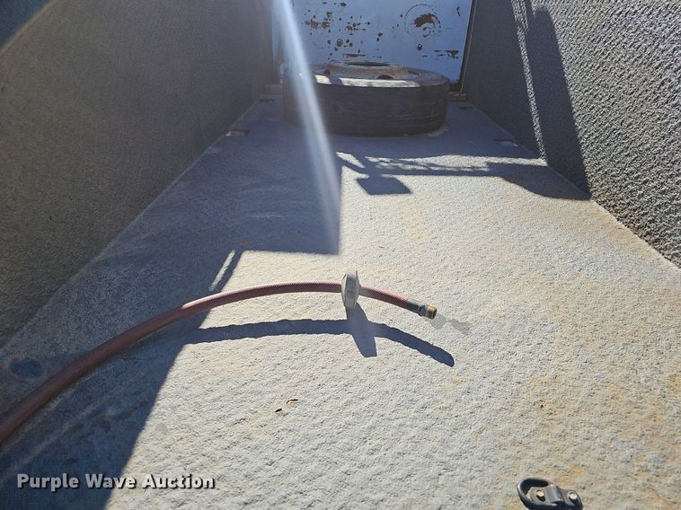 image for item EJ6255 2006 Chevrolet C4500 utility / service truck