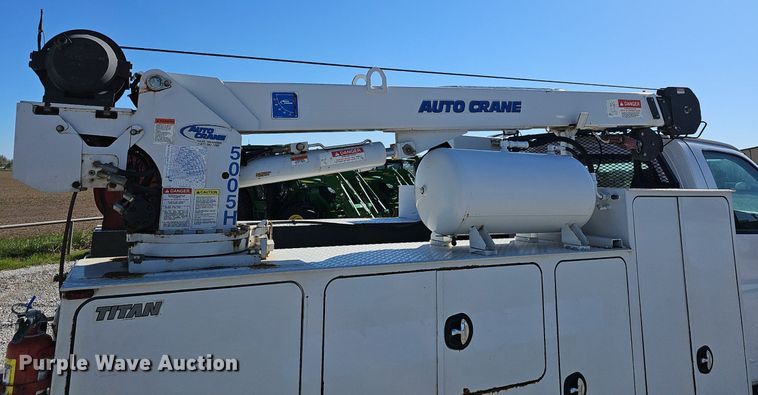 image for item EJ6255 2006 Chevrolet C4500 utility / service truck