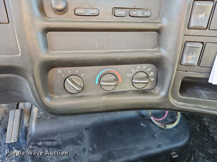 image for item EJ6255 2006 Chevrolet C4500 utility / service truck