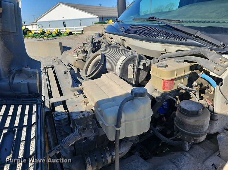 image for item EJ6255 2006 Chevrolet C4500 utility / service truck