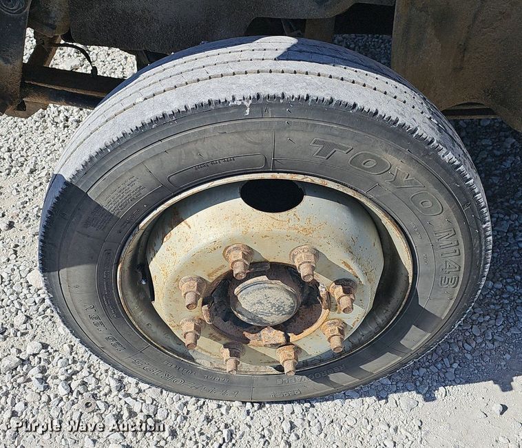 image for item EJ6255 2006 Chevrolet C4500 utility / service truck