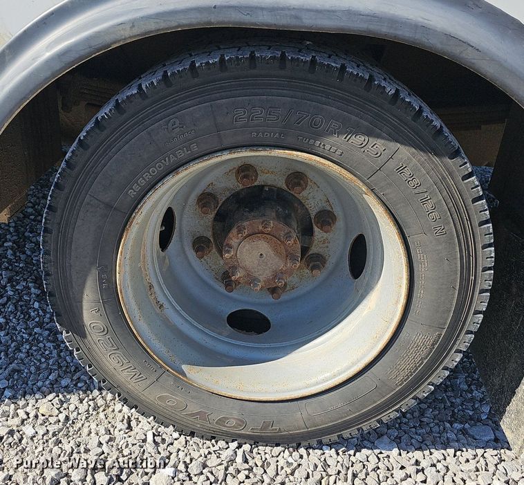 image for item EJ6255 2006 Chevrolet C4500 utility / service truck