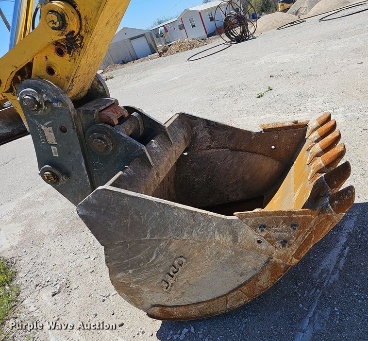 image for item EJ6258 2019 Komatsu  PC240LC-11 excavator