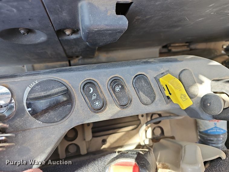 image for item EJ6258 2019 Komatsu  PC240LC-11 excavator