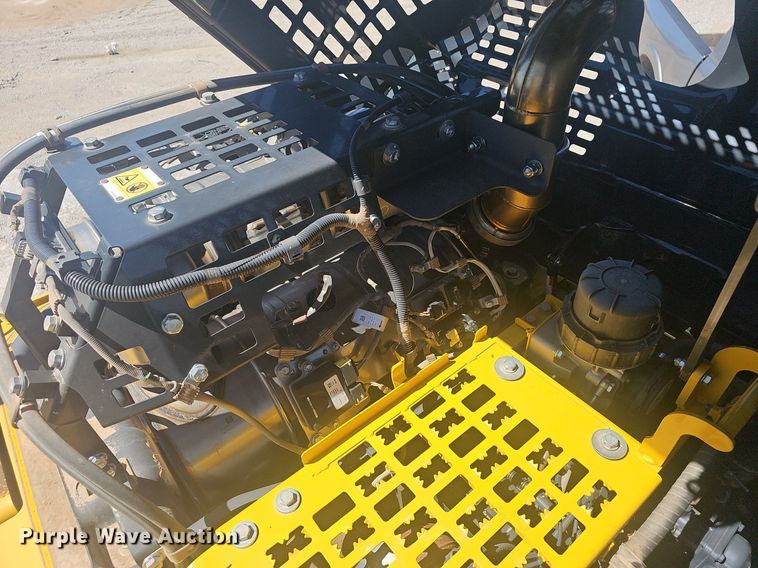 image for item EJ6258 2019 Komatsu  PC240LC-11 excavator