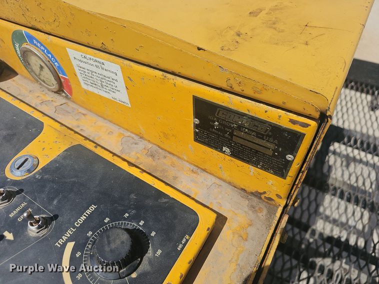 image for item EJ6260 1999 Gomaco  GT3200 curb machine