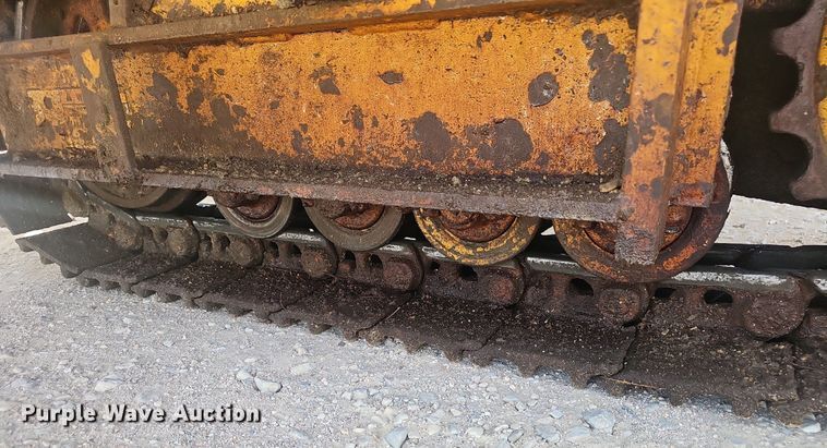 image for item EJ6260 1999 Gomaco  GT3200 curb machine