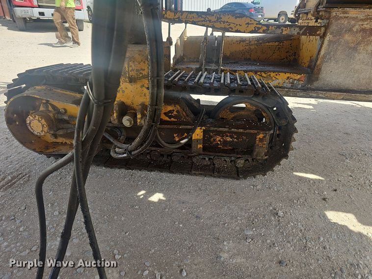 image for item EJ6260 1999 Gomaco  GT3200 curb machine