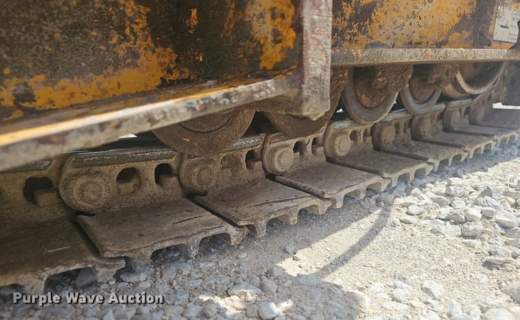 image for item EJ6260 1999 Gomaco  GT3200 curb machine