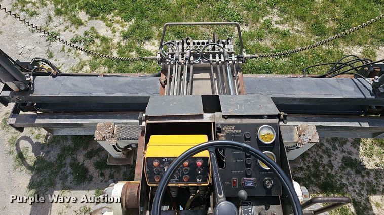 image for item EJ6261 1994 Somero S-240LS screed