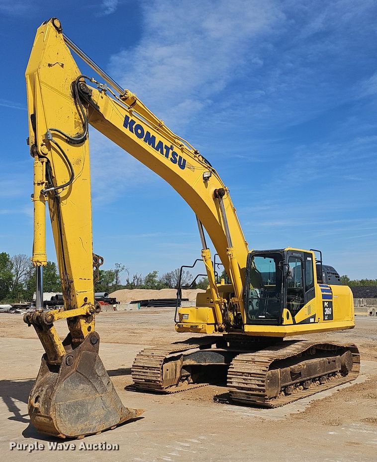 image for item EJ6263 2017 Komatsu  PC360LC-11 excavator