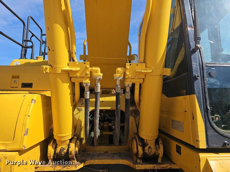 image for item EJ6263 2017 Komatsu  PC360LC-11 excavator