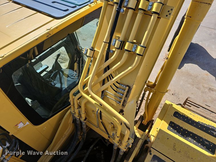 image for item EJ6263 2017 Komatsu  PC360LC-11 excavator