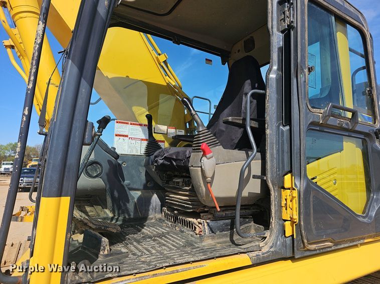 image for item EJ6263 2017 Komatsu  PC360LC-11 excavator