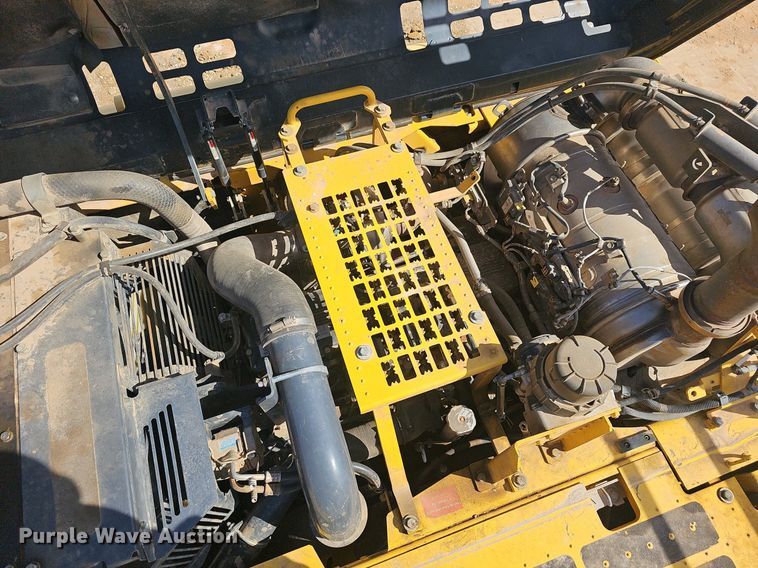 image for item EJ6263 2017 Komatsu  PC360LC-11 excavator