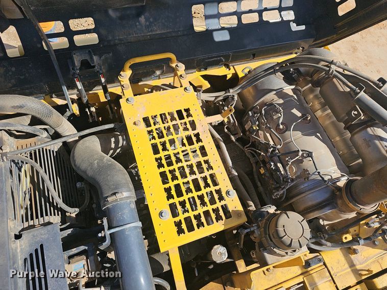 image for item EJ6263 2017 Komatsu  PC360LC-11 excavator