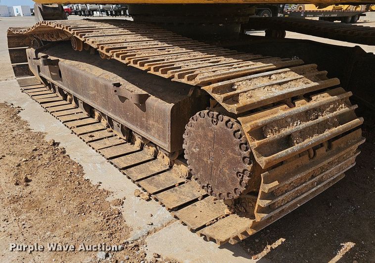 image for item EJ6263 2017 Komatsu  PC360LC-11 excavator