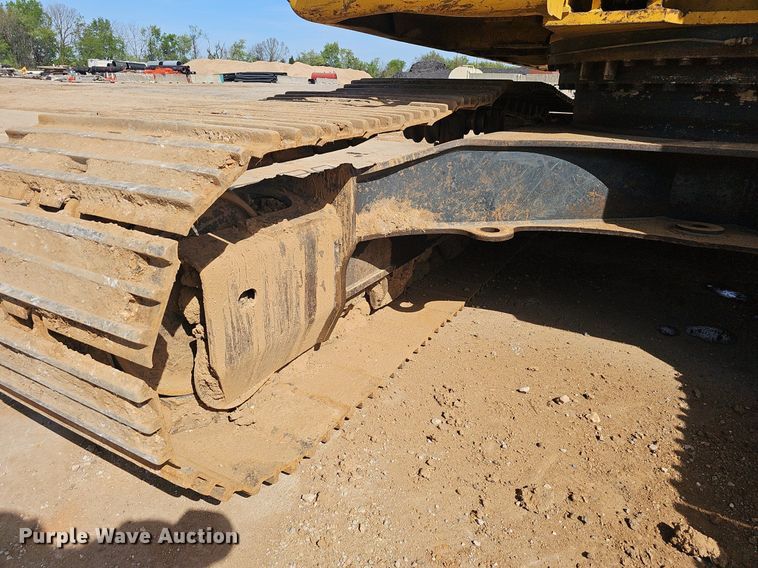 image for item EJ6263 2017 Komatsu  PC360LC-11 excavator