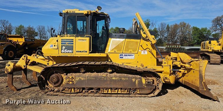 image for item EJ6264 2018 Komatsu  D65PXI-18 dozer