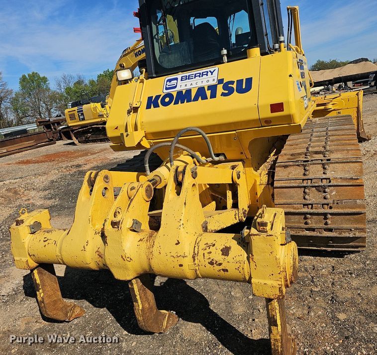 image for item EJ6264 2018 Komatsu  D65PXI-18 dozer