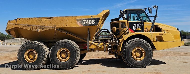 image for item EJ6267 2013 Caterpillar  740B haul truck