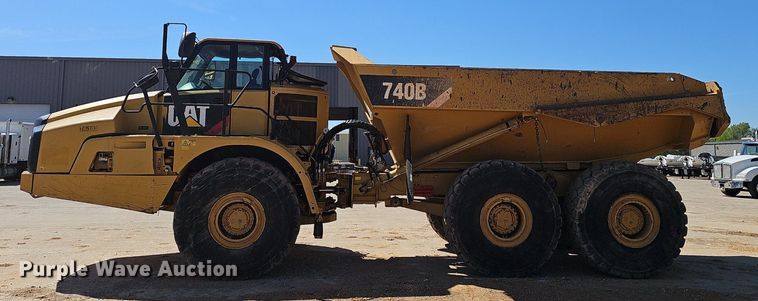 image for item EJ6267 2013 Caterpillar  740B haul truck
