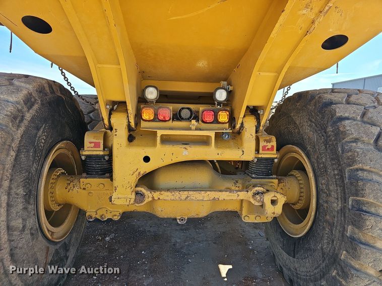 image for item EJ6267 2013 Caterpillar  740B haul truck